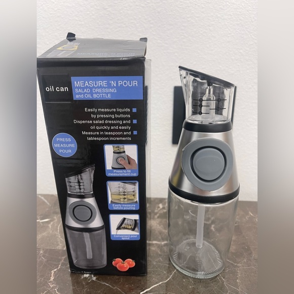 New! Olive Oil Dispenser Bottle Cooking Oil Dispenser Bottle for Kitchen with Me - Picture 5 of 8